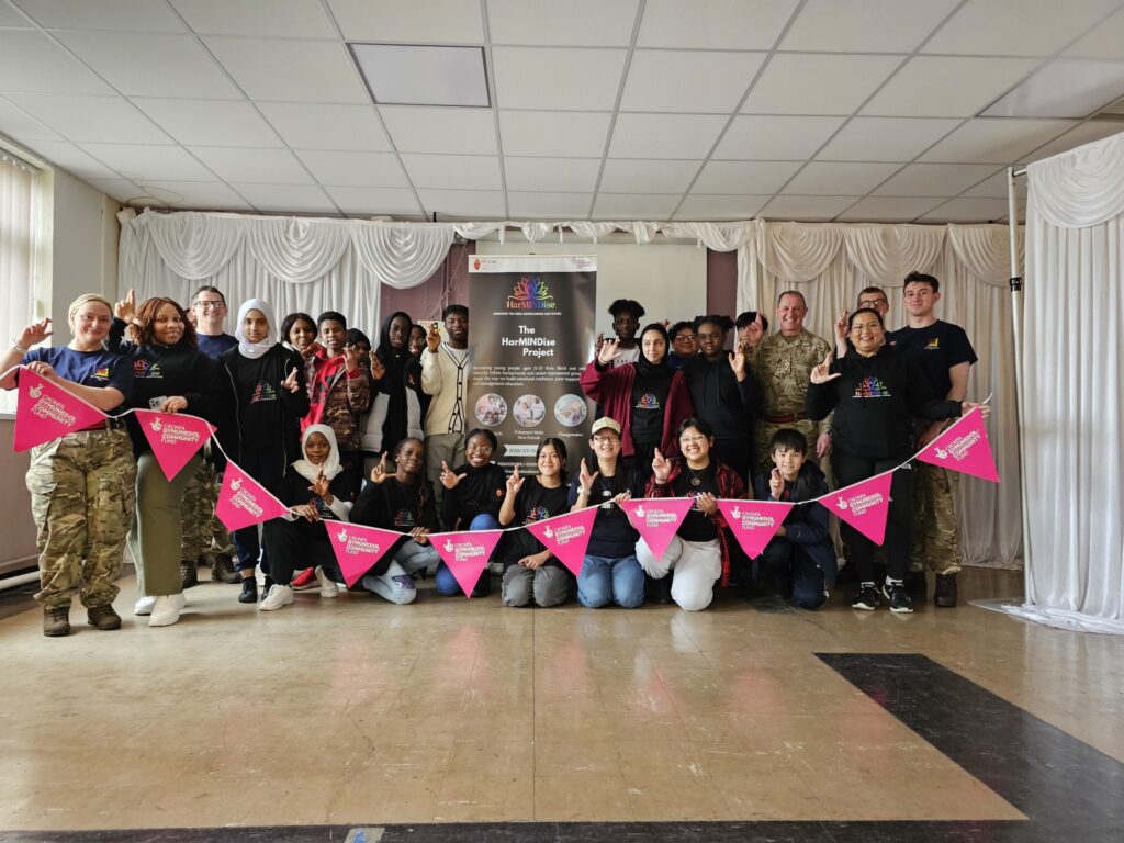 Photo of the people in Harmandise